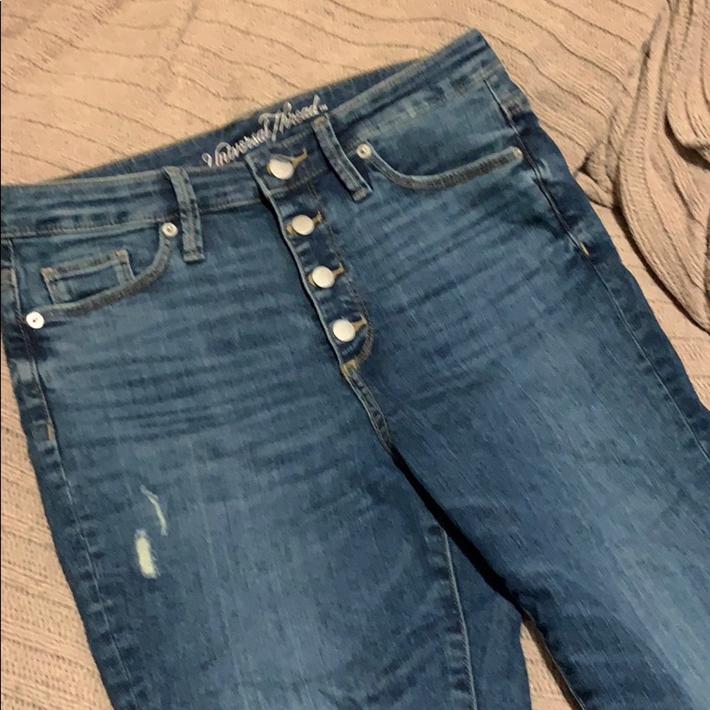 Target Universal Threads Jeans - image 2